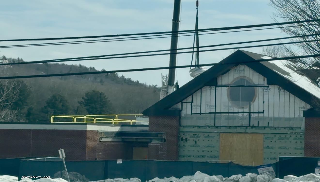 Crane Lowers HVAC Equipment