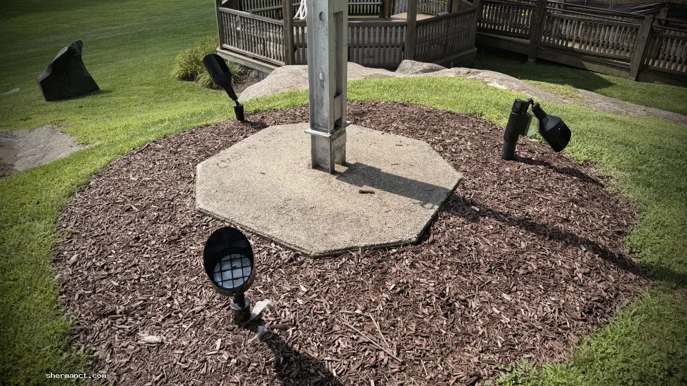<strong>Broken Hardware:</strong> A predictable blend of cut corners and inadequate planning leaves Veterans Field with broken hardware and an empty pole.